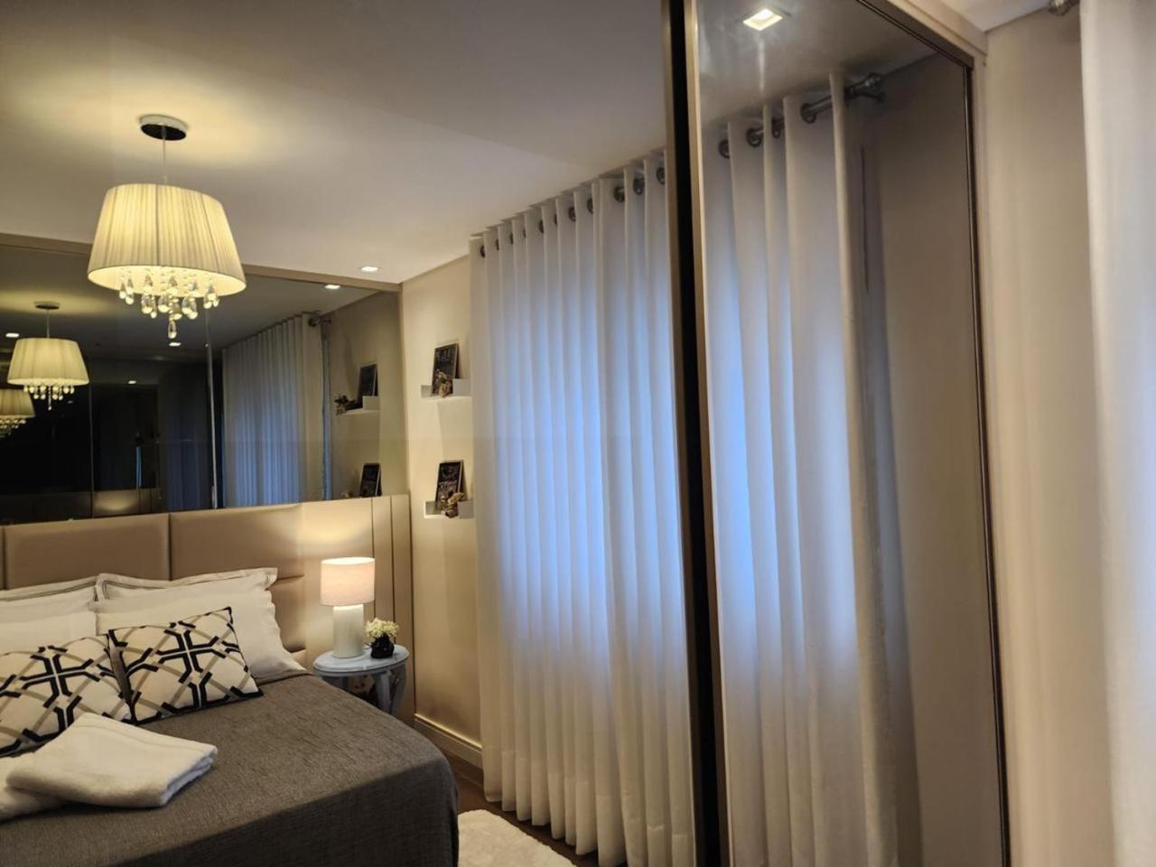 Lar Do Ozzy Com Lareira No Centro De Gramado! Apartment Ngoại thất bức ảnh