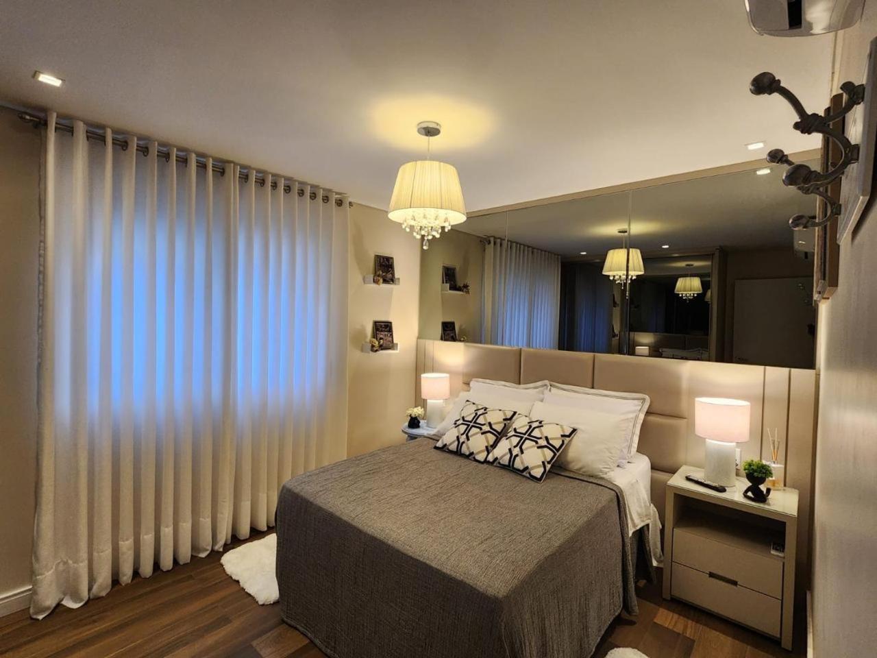 Lar Do Ozzy Com Lareira No Centro De Gramado! Apartment Ngoại thất bức ảnh